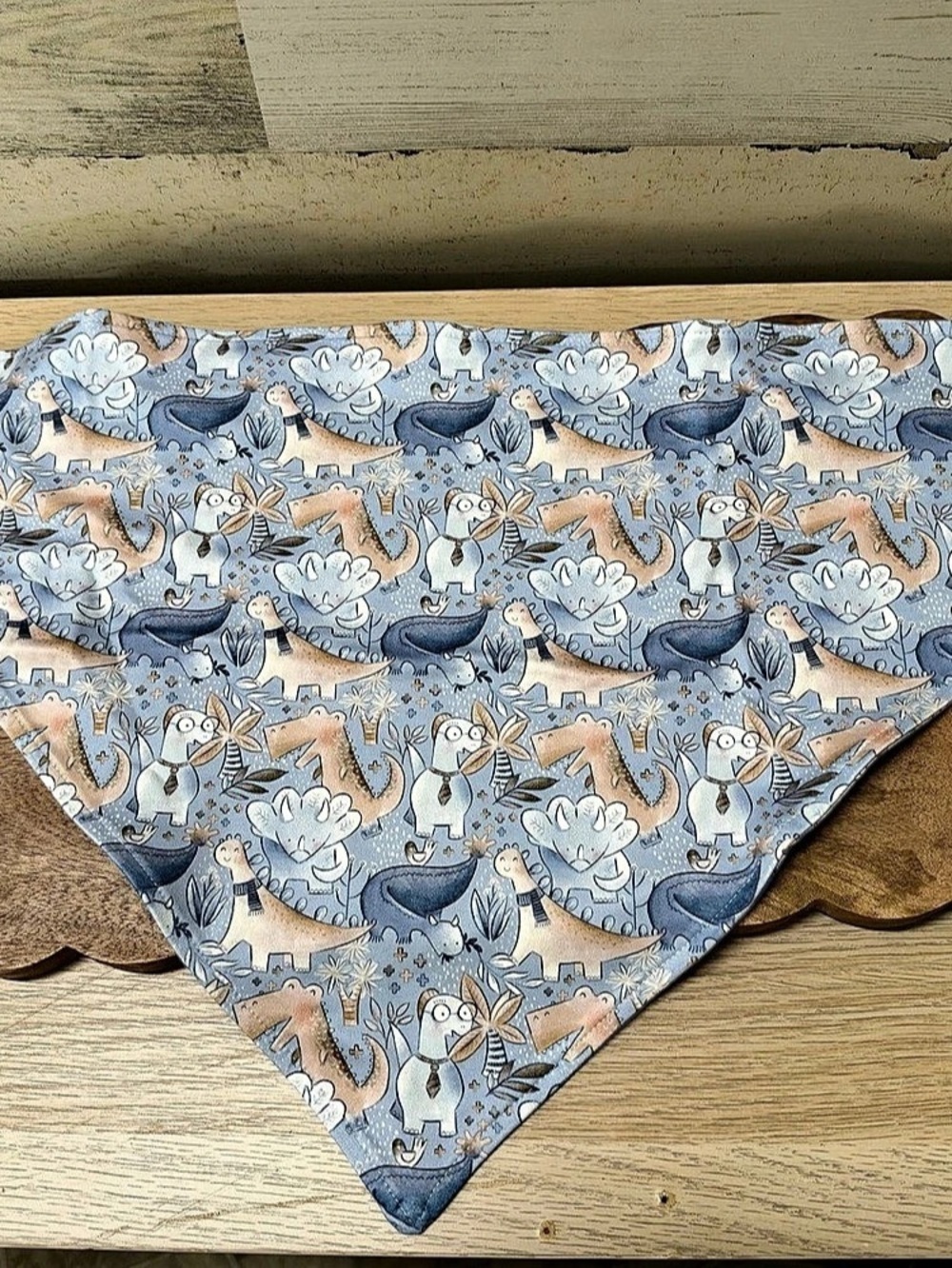 Griffy & Drake Medium Bandana Dog Bandana in Blue  NWT